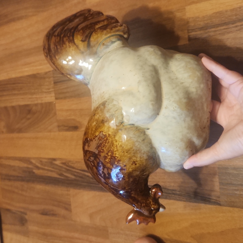 Large Rooster Glazed Pottery